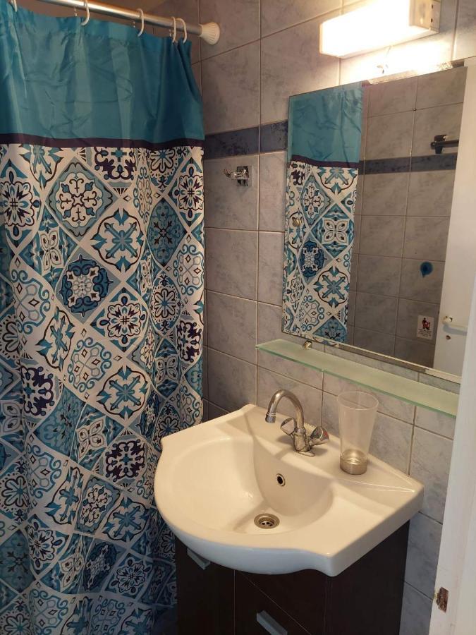 Twins Apartments Никиана Екстериор снимка
