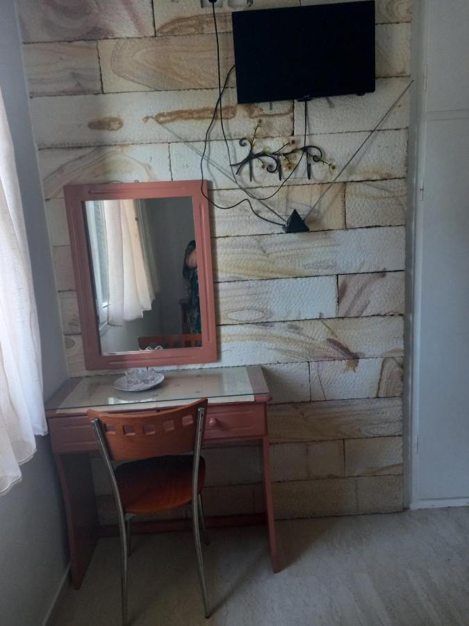Twins Apartments Никиана Екстериор снимка